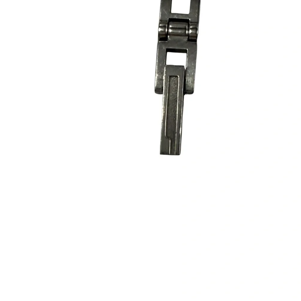 Gucci 3900L vintage watch rectangular & stainless steel bracelet minimalist